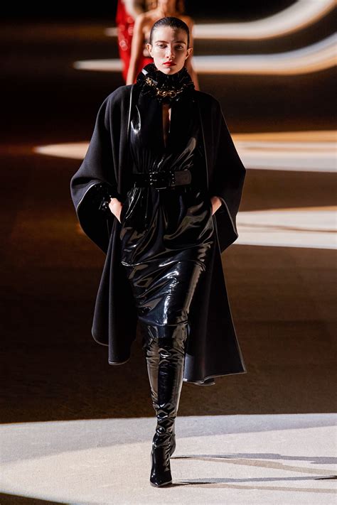 pubblicità yves saint laurent 2020 modella|2020 FASHION SHOWS .